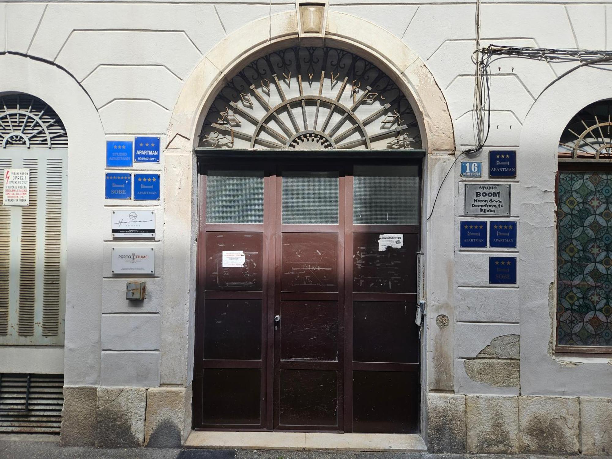 Porto Fiume公寓 外观 照片